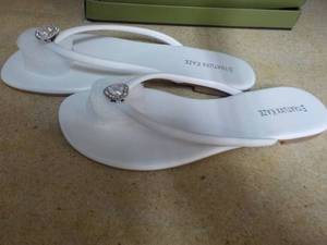 lot 168 image: Stratuxx Kaze Sandals size 8...