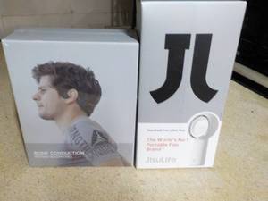 lot 171 image: Bone Conduction Headphones and Port...