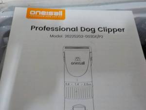 lot 175 image: Professional Dog Clipper...