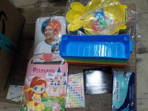 lot 180 image: Toys and Misc....