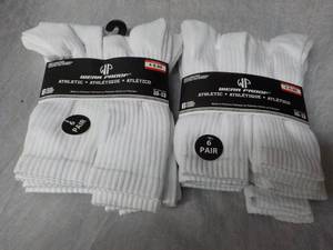 lot 194 image: 12 pair White Wear Proof Athletic S...