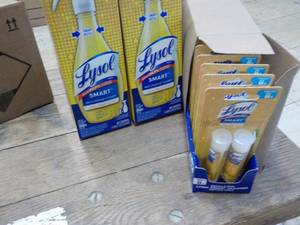 lot 217 image: 2 Lysol Smart Spray Bottles and 16 ...