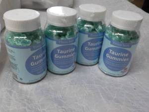 lot 234 image: 4 Taurine Gummies...