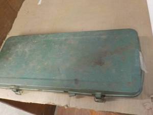 lot 282 image: 34 pc 12 Drive Socket Set in a ca...