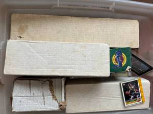 lot 164 image: Misc Sports Bin #2 - All sports, binders, loose cards