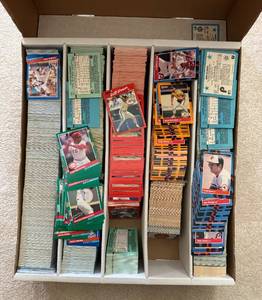 lot 180 image: Bulk 1991 Topps, 1988-1991 Donruss Baseball Cards