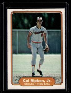 lot 27 image: Cal Ripken Jr. RC 1982 Fleer #176 Rookie Vintage Baseball Card