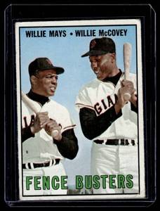 lot 57 image: Willie Mays  Willie McCovey 1967 Topps Fence Busters #423 Vintage Baseball Card