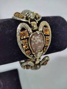 lot 67 image: Selro Stamped Vintage Bracelet