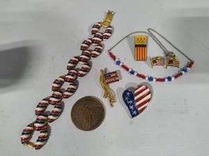 lot 75 image: Lot of Patriotic Costume Jewelry
