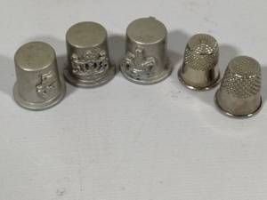 lot 78 image: Pewter Thimbles