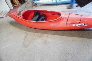 lot 1 image: Pungo Classic Kayak