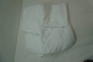 lot 73 image: Queen Sheet Set