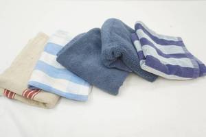 lot 136 image: Hand Towels