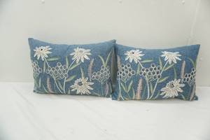 lot 141 image: 2 Embroidered Throw Pillows.