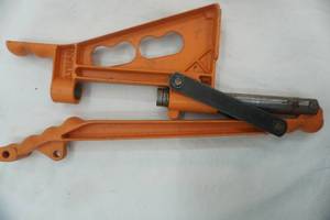 lot 158 image: Lyman Acculine Reloading Press