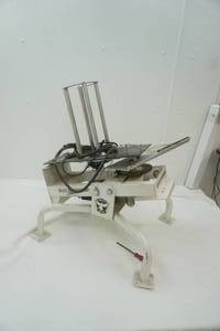 lot 168 image: Do All Outdoor White Wing Automatic Clay Pigeon Trap Thrower