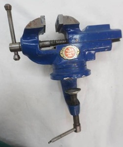 lot 180 image: Vintage Table Vice. Swordfish