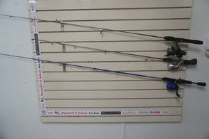 lot 224 image: Rod And Reel Comb, Zebco, Pfienan, Shimano