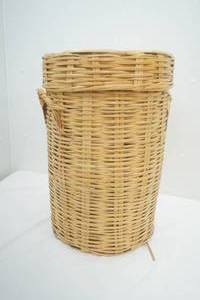lot 272 image: Round Wicker Clothes Hamper with Lid
