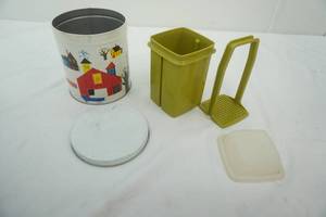 lot 274 image: Vintage Cookie Tin and Tupperware Pickle Container