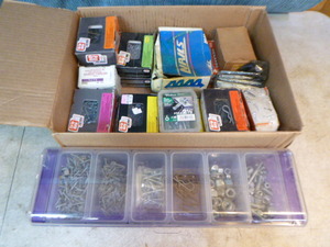 lot 44 image: Fasteners, Nails and Screws