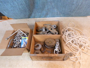 lot 50 image: Assortment of Hardware