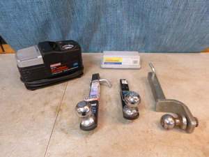 lot 102 image: Automotive Items