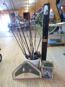 lot 121 image: Sporting Good Items