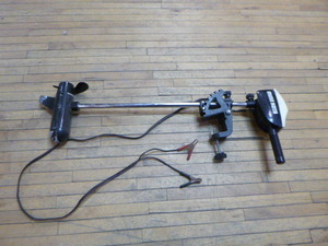 lot 123 image: Minn Kota Trolling Motor