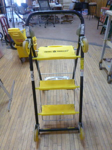 lot 220 image: Total Trolley 4-in-1 Utility Cart