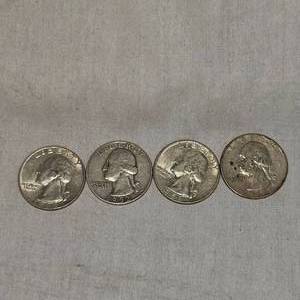 lot 32 image: 4-1950s-60s Silver Washingtons 25c