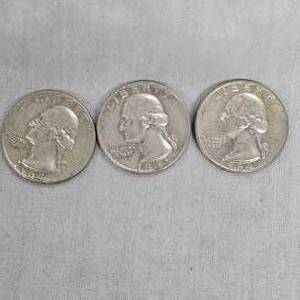 lot 37 image: 3-1964 Silver Washington 25c