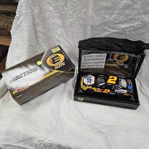 lot 84 image: Action 124 Miller Lite Rusty Wallace #2 Black, As New, In Box