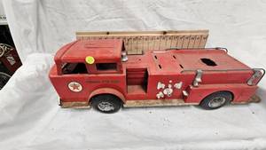 lot 188 image: 1960s  Buddy L Texaco Fire Chief Fire Truck