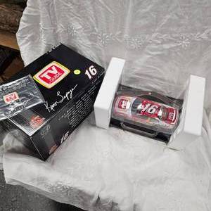 lot 94 image: Racing Champion 124 Authentics Kevin Lepage T.V. Guide #16