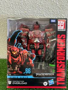 lot 2 image: Transformers Studio Series Constructicon Overload