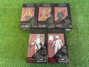lot 6 image: Star Wars The Black Series Figures