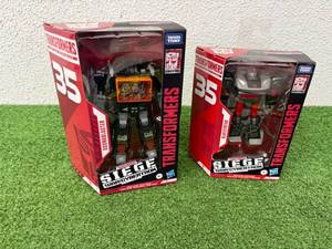 lot 94 image: Transformers Generations Bluestreak & Soundblaster