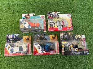 lot 122 image: Transformers