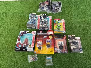 lot 125 image: Transformers