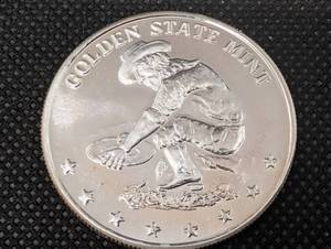 lot 66 image: Golden State Mint 1 oz .999 Fine Silver Round - Prospector Pan Design