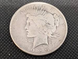 lot 73 image: 1925 Peace Dollar