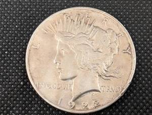 lot 78 image: 1922 Peace Dollar