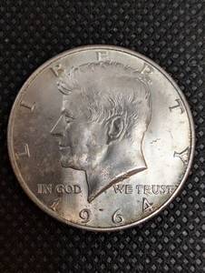 lot 90 image: Kennedy Half Dollar 1964 - United States