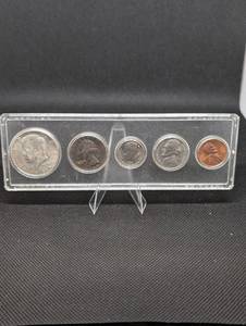 lot 96 image: 1965 U.S Coin Set