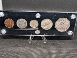 lot 99 image: 1939 U.S Coin Set