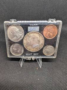 lot 101 image: US Mint Set 1965 Kennedy Half Dollar & Lincoln Cent, Nickel, Dime, Quarter