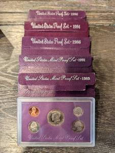 lot 141 image: United States Mint Proof Sets - Assorted Years 1984, 1986(2), 1989, 1991- Lot of 5