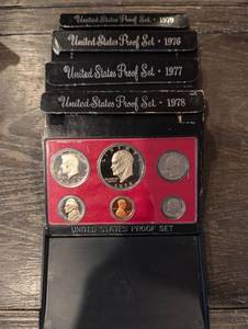 lot 145 image: United States Proof Set 1976-1979 - Four-Year Mint Collection